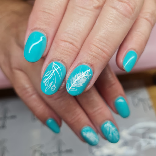 Beccalicious Nails - Visual