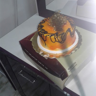 Photos of Dar Al-Derweesh ovens and pastries