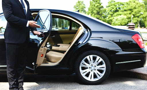 Skyways Limousine