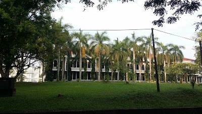 Photos of Faculty of Engineering (ඉංජිනේරු පීඨය )
