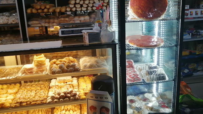 Opiniones de Panaderia Ruta 9 en Tarariras - Panadería