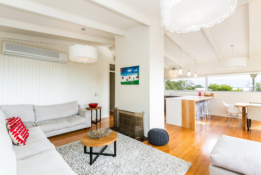ANGLESEA VIEWS Holiday Home Anglesea - Thumbnail