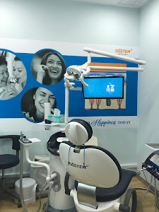 1728 Dental Implant and Wisdom Tooth Surgery Centre photo 2