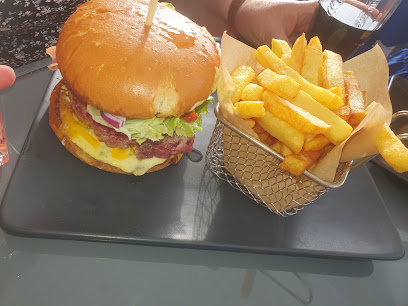 Au Cornet D'Or Cafe-Friterie Brasserie