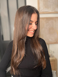 Photo n°15 de Line'Hair à Saint-Jean-le-Blanc (Salon de coiffure)