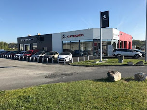 Photo n°1 de Perrin Automobiles SARL à Noyers-sur-Cher (Atelier de réparation automobile)