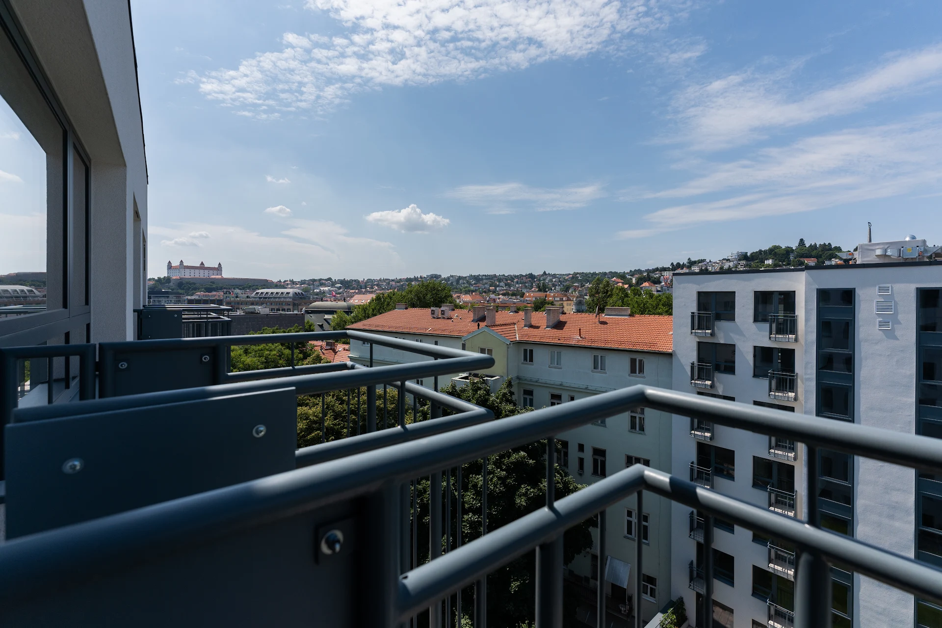 Metropolitan Apart Hotel