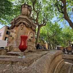 Photo n°52 de Brasserie La Fontaine à Cotignac (Brasserie)