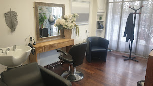 Photo n°2 de Les Nouvelles Chevelures à Montbéliard (Magasin de perruques)