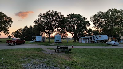 Prairie Pines Campground