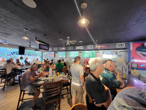 Slim's Place - Visual