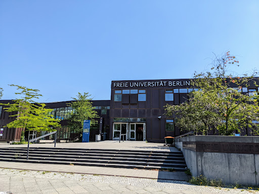 FU Berlin-Dahlem, Seminarzentrum - Rost- und Silberlaube