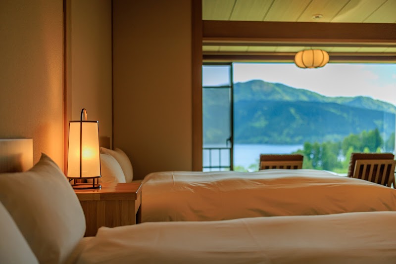 芦ノ湖畔 蛸川温泉 龍宮殿別館