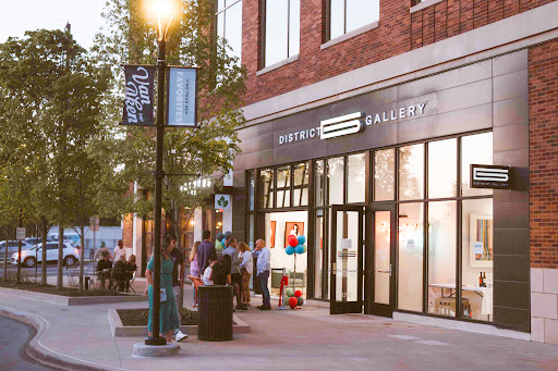 District Gallery - Visual