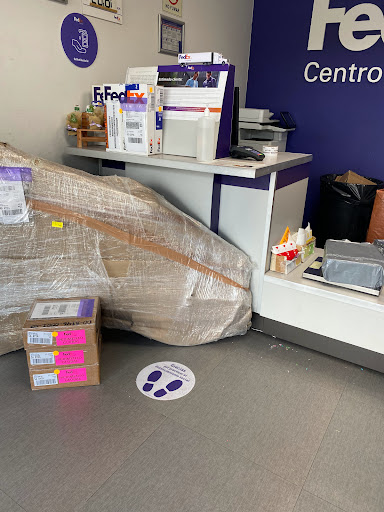 FEDEX ELOY CAVAZOS - Thumbnail