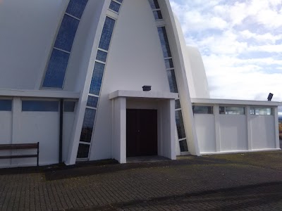Photos of K&oacute;pavogskirkja