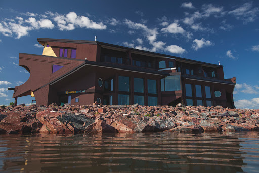 Blue Wave Inn & Sandbar Restaurant - Thumbnail