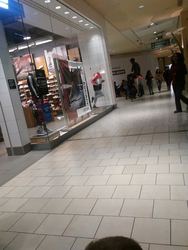 Queens Center