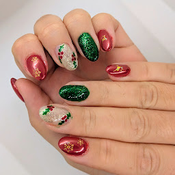 Photo n°23 de Ongles Poudrés à Saint-Mitre-les-Remparts (Institut de beauté)