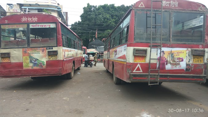 Zero Road Bus Station, Author: Kinshul Vijaywat