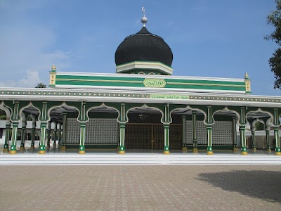 Photos of Nurul Yaqin
