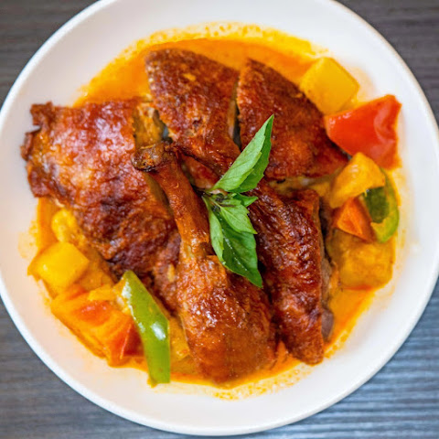 Jad Jaan Thai & Vietnamese Restaurant by null