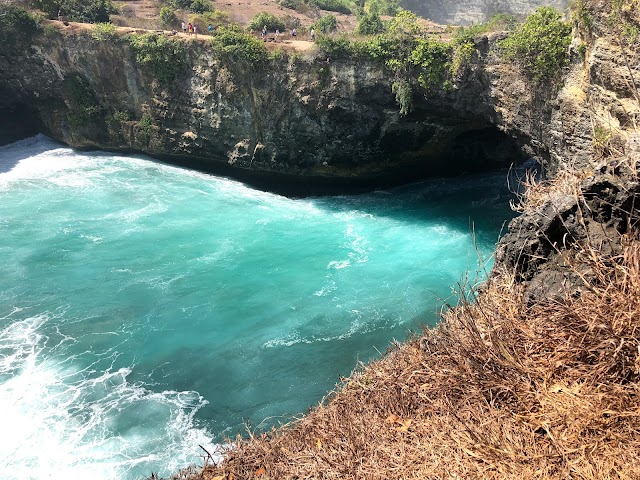 Broken Beach Nusa penida Bali