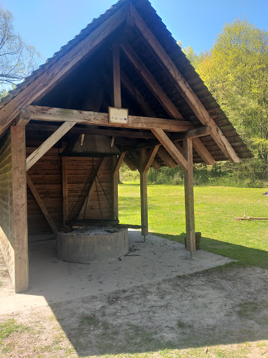 Sitzbank mit Grillhütte Gallery - Germany