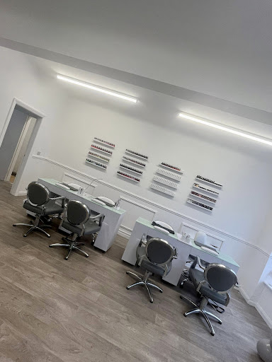 Diva House Of Beauty