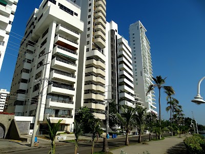 Photos of PASEO PEATONAL BAHIA