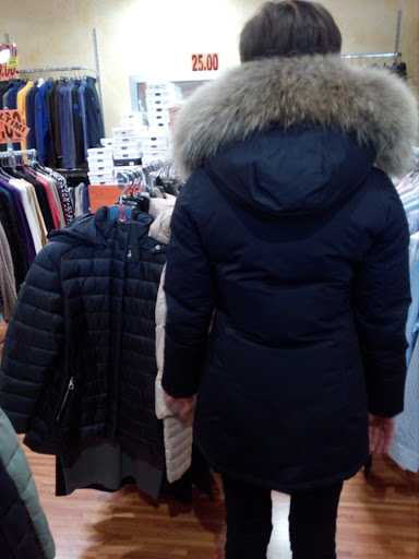 Stock Abbigliamento Monza - Outlet - Thumbnail