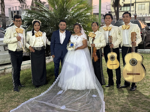 Mariachi Los Pilares