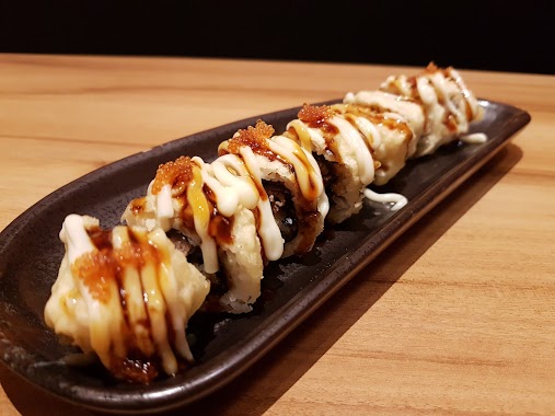 Ichiban Sushi, Author: Lusi Evi