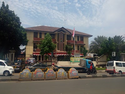 Photos of Polsek Ciledug