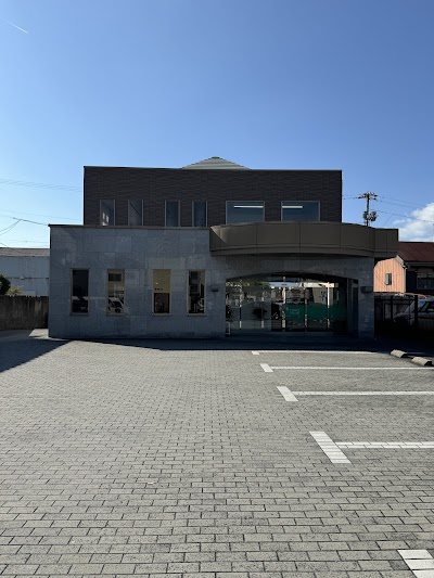 百合建設工業（株）