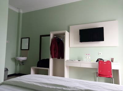 Photos of Purple Hotel Palu