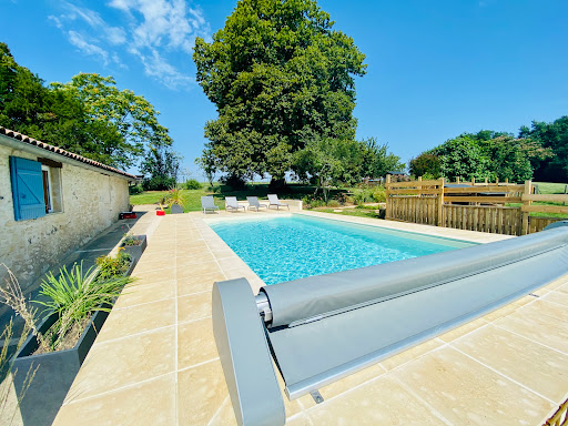 Photo de SANOLI PISCINES à Tesson (17460)