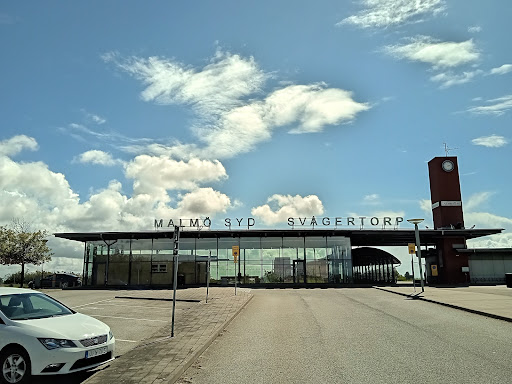 Svågertorp, öster