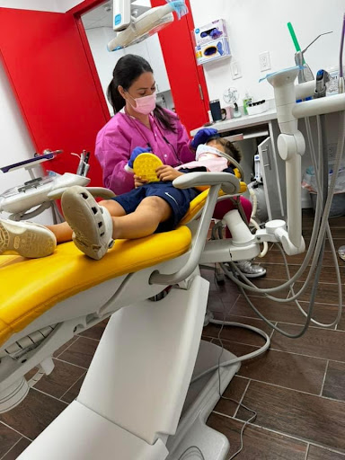 First Smiles Pediatric Dentistry