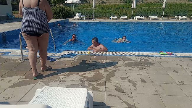 https://m.facebook.com/sportenkompleksmirkovo/