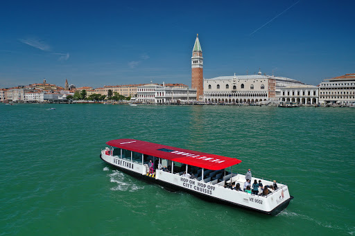 Venetiana - Visual