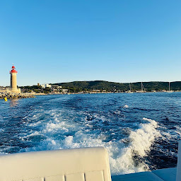 Photo n°21 de Coiffeur à domicile st tropez à Saint-Tropez (Salon de coiffure)