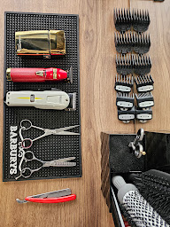 Photo n°3 de Le 213 Barber Shop à Paris (Barbier)