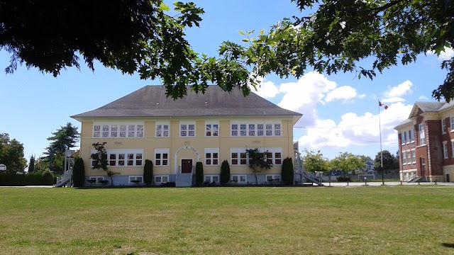 Sir Guy Carleton Elementary School