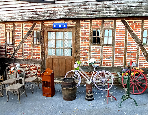 Vide Maison Brocante Gallery - France