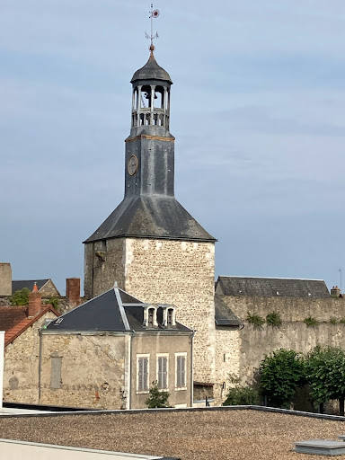 School Tunnel Château