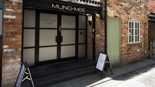 Mung Mee Thai Massage Therapy