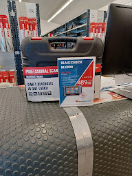 Photo n°22 de Autodistribution à Villemandeur (Magasin d'accessoires pour poids lourds)