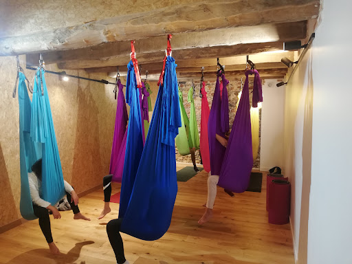 SEJOUR BIEN ETRE FLY YOGA GYM POSTURAL PILATES - Thumbnail