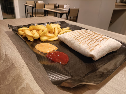 Photo 1 - Burger Express Auzouer